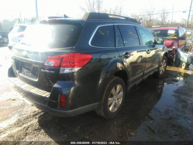4S4BRCKC0B3388769 Subaru Outback 2.5i Limited Pwr Moon