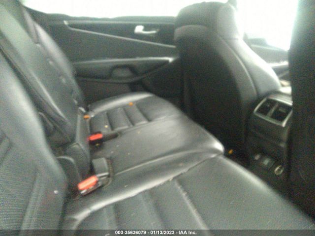 5XYPHDA57JG400626 KIA Sorento Ex V6