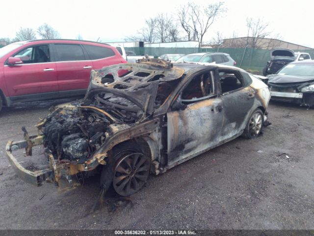 5XXGT4L3XJG216957 KIA Optima S