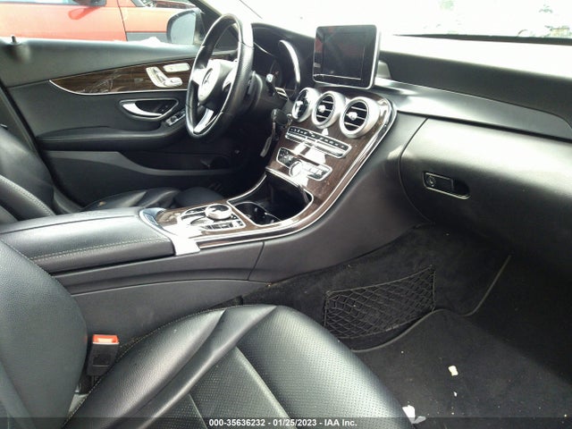 2018 Mercedes-Benz C-Class, VIN: 55SWF4KB0JU246353