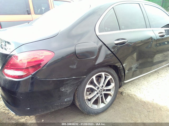 2018 Mercedes-Benz C-Class, VIN: 55SWF4KB0JU246353