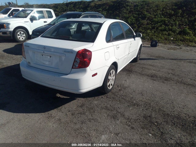 Suzuki Forenza 2004 KL5JD52ZX4K978104 Image 5