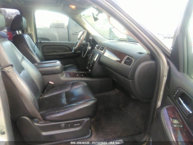 GMC YUKON XL DENALI 2009 1GKFC06289R268575 Image 6