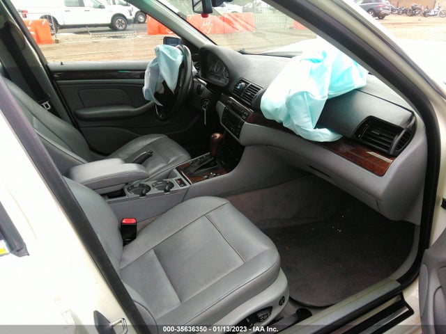 BMW 3 Series 330xi 2003 WBAEW53443PG23035 Image 6