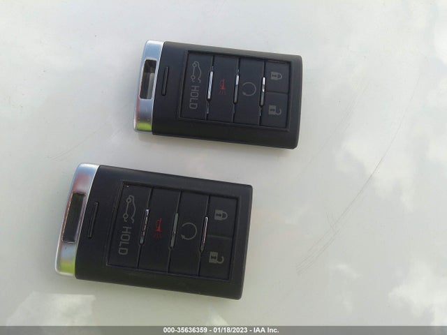 1G6RR1E48EU600606 Cadillac ELR