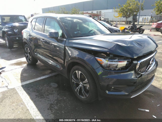 2022 Volvo XC40, VIN: YV4162ULXN2787020