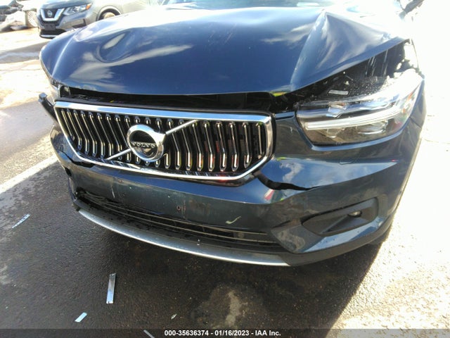 2022 Volvo XC40, VIN: YV4162ULXN2787020