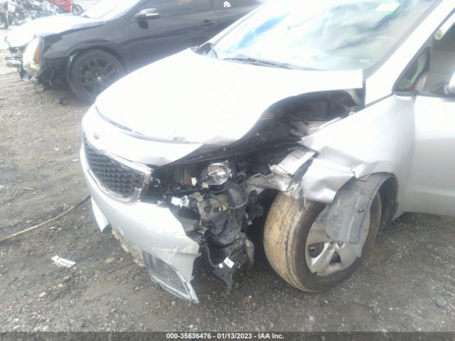 3KPFK4A74HE032234 KIA FORTE LX