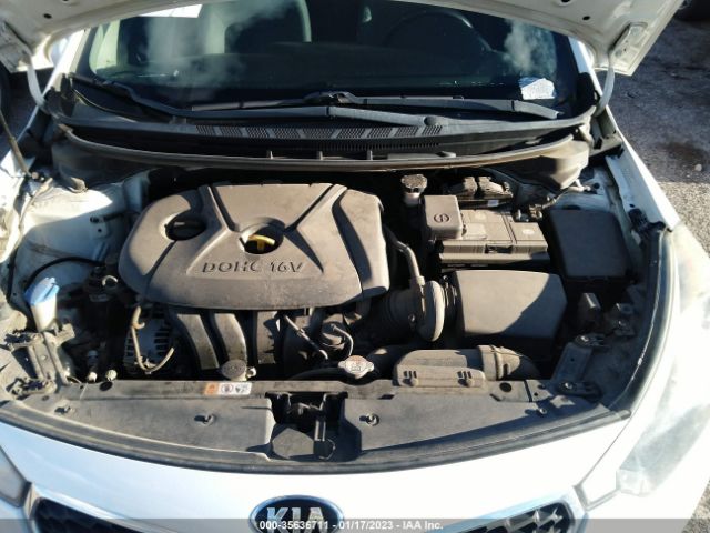 KNAFX4A68G5528783 KIA FORTE LX