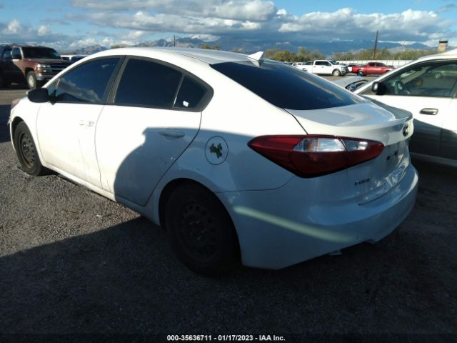 KNAFX4A68G5528783 KIA FORTE LX