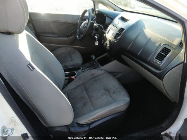KNAFX4A68G5528783 KIA FORTE LX