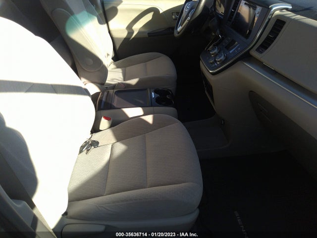 2017 TOYOTA SIENNA LE VIN: 5TDKZ3DC3HS779794