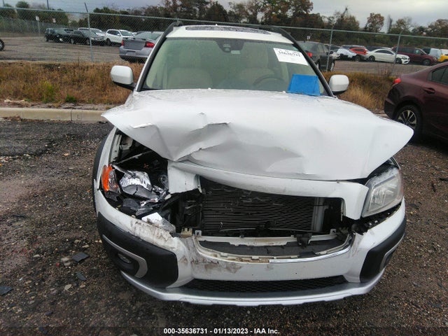 2016 Volvo XC70, VIN: YV4612NK7G1238748