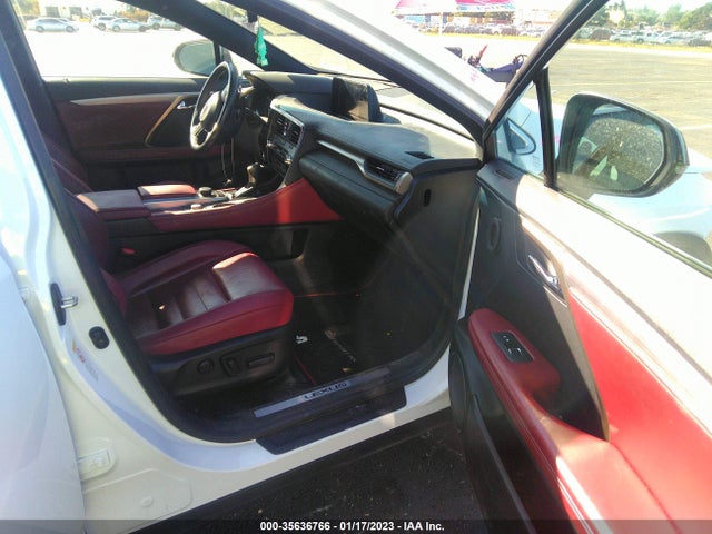 Lexus RX 2019 2T2ZZMCA0KC141552 Image 6