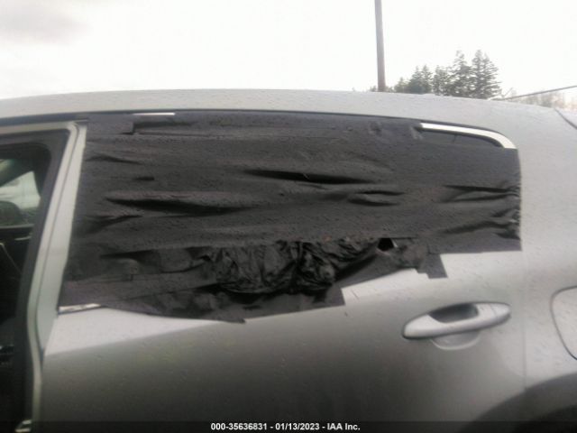 KNDPM3AC2L7757037 KIA Sportage Lx