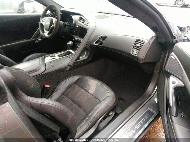 2015 Chevrolet Corvette, VIN: 1G1YU2D65F5604911