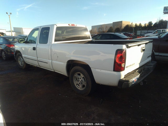 2004 CHEVROLET SILVERADO 1500 LS VIN: 2GCEC19T641354180