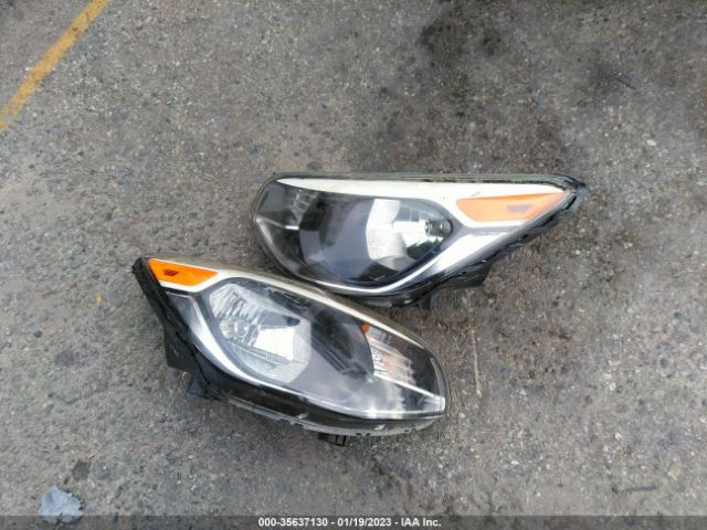 KNDJN2A2XF7794278 KIA Soul Base