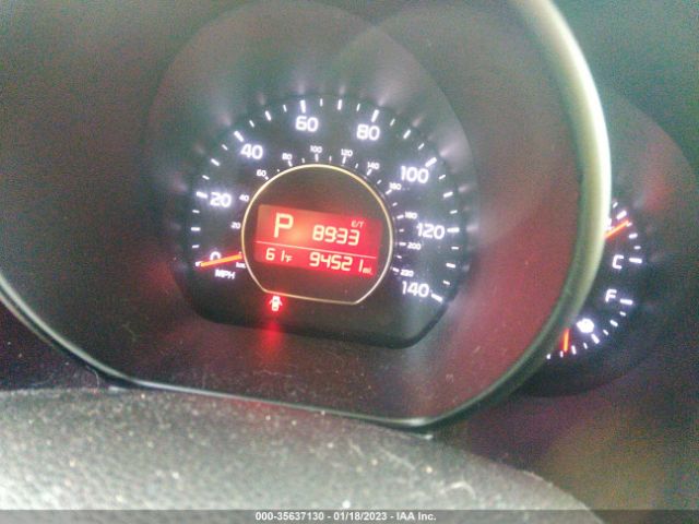 KNDJN2A2XF7794278 KIA Soul Base