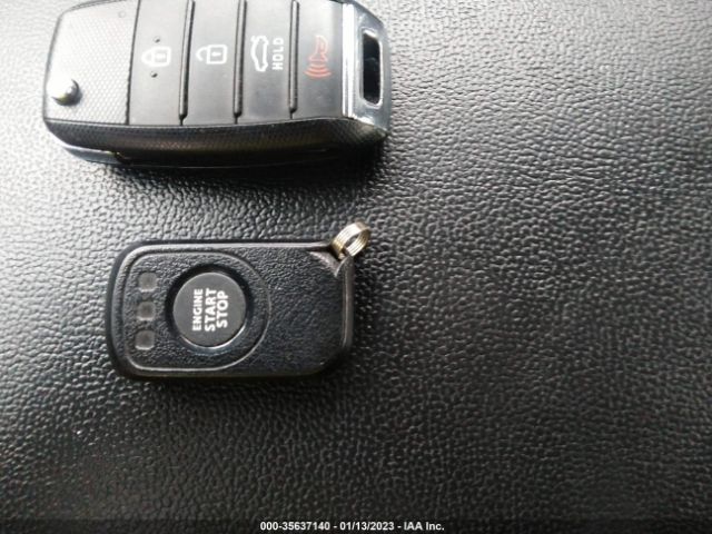 5XXGT4L30JG241723 KIA Optima S