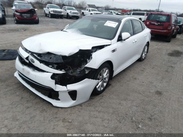 5XXGT4L30JG241723 KIA Optima S