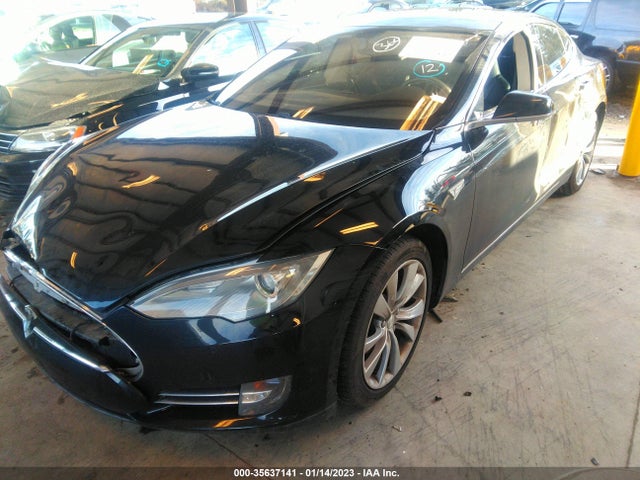 Tesla MODEL S 2014 5YJSA1H1XEFP42259 Image 2