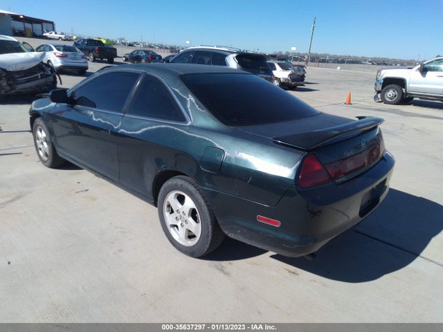 2000 HONDA ACCORD CPE EX W/LEATHER VIN: 1HGCG2255YA024640