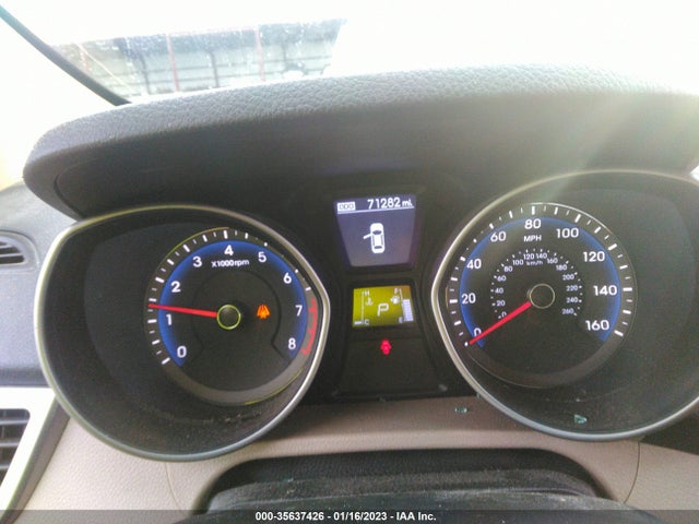Hyundai ELANTRA GT 2016 KMHD35LH2GU333077 Image 8
