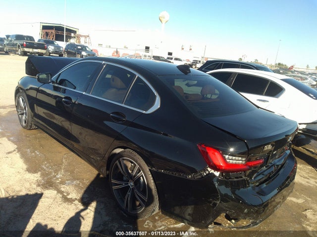 BMW 3 Series 330i 2021 3MW5R1J03M8B73021 Image 3