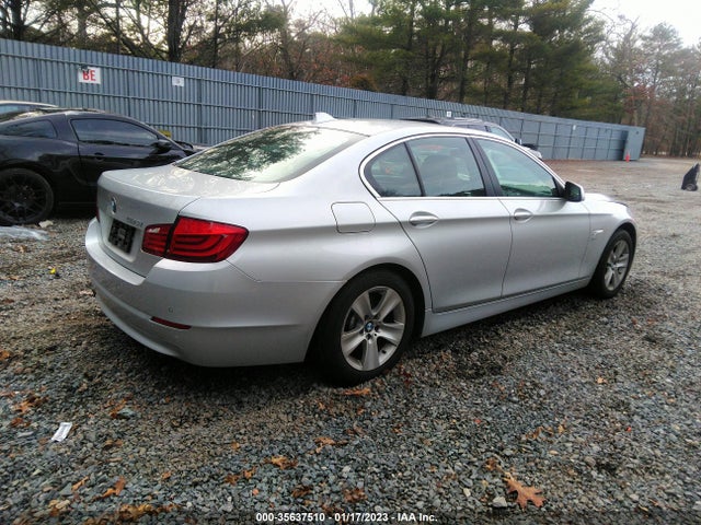 35637510 :رقم المزاد ، WBAXH5C57CDW07986 vin ، 2012 Bmw 5 Series 528i Xdrive مزاد بيع