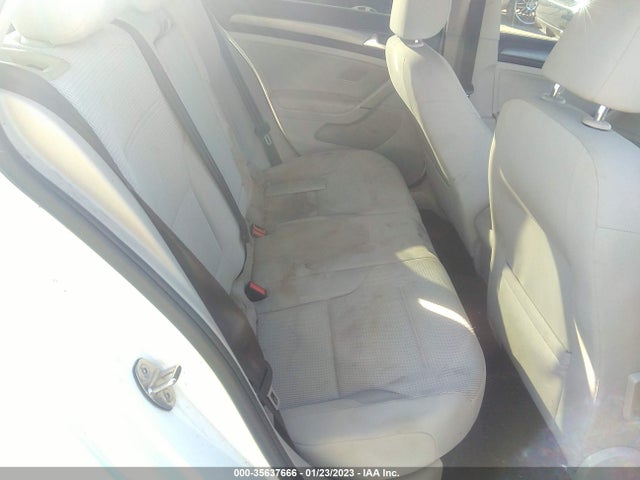 2018 Volkswagen Golf, VIN: 3VWG17AU6JM275860
