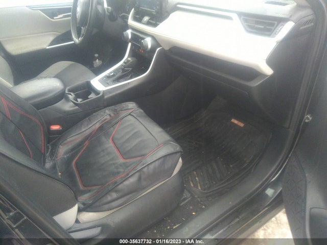 2021 Toyota RAV4, VIN: 4T3R6RFV7MU015741