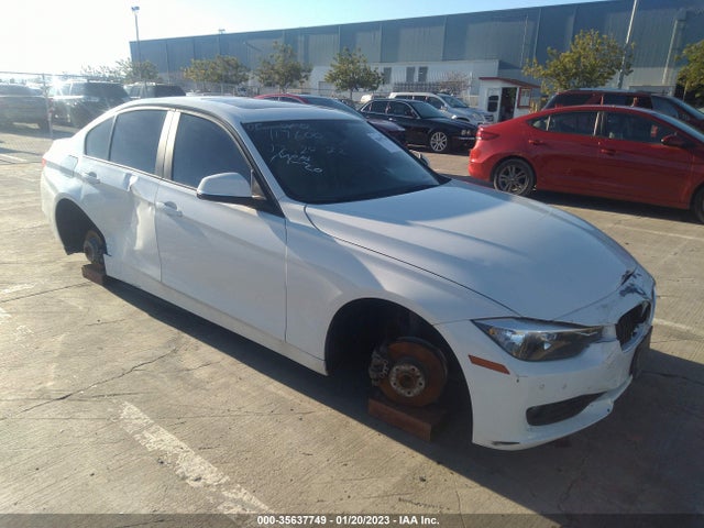 2013 Bmw 3 Series 328i მანქანა იყიდება აუქციონზე, vin: WBA3C1C52DF441551, აუქციონის ნომერი: 35637749