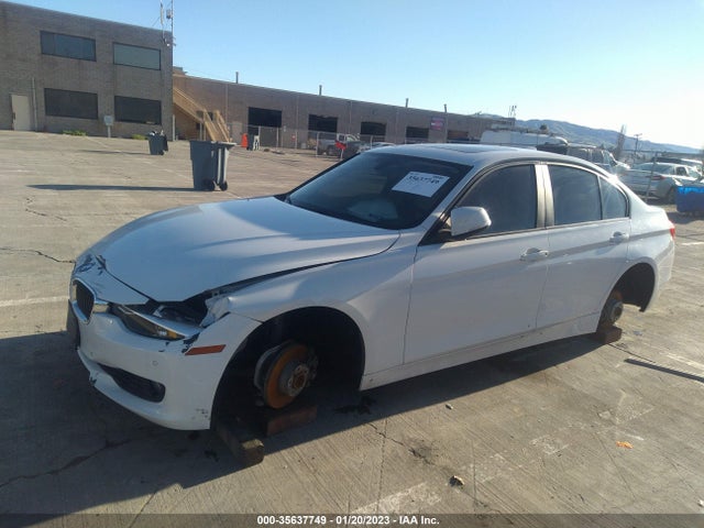 2013 Bmw 3 Series 328i მანქანა იყიდება აუქციონზე, vin: WBA3C1C52DF441551, აუქციონის ნომერი: 35637749