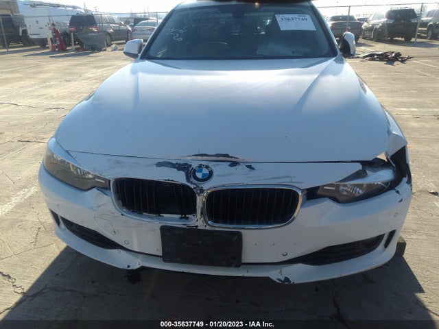 2013 Bmw 3 Series 328i მანქანა იყიდება აუქციონზე, vin: WBA3C1C52DF441551, აუქციონის ნომერი: 35637749
