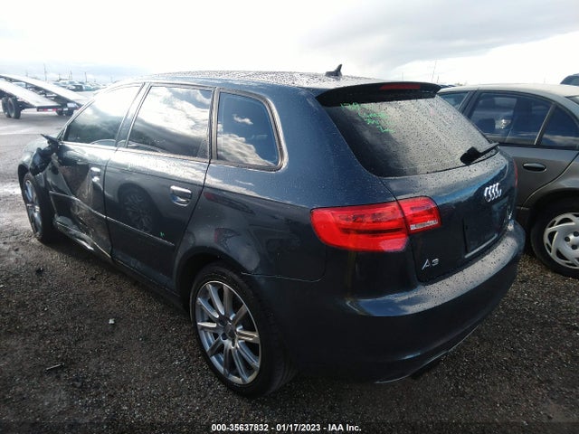 WAUKEAFM1CA028511 Audi A3 2.0t Premium Plus