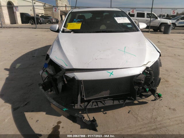 2018 HYUNDAI ELANTRA VALUE EDITION VIN: 5NPD84LF3JH224496