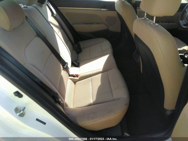Hyundai Elantra Value Edition 2018 5NPD84LF3JH224496 Image 9