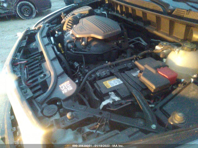 1GYKNDRS2JZ221404 Cadillac Xt5 Luxury Awd