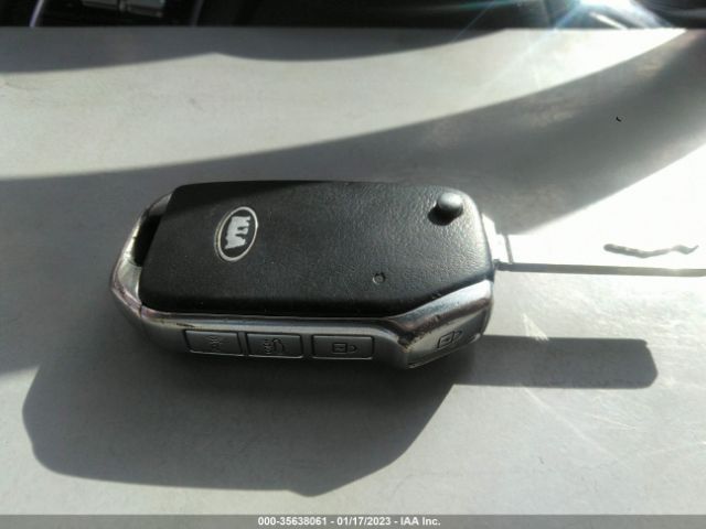 3KPF24AD5KE095114 KIA Forte Lxs