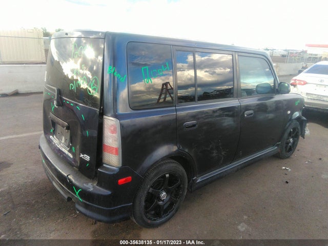 2005 SCION XB VIN: JTLKT324754022471