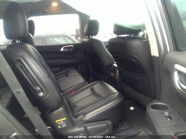 2016 Nissan Pathfinder, VIN: 5N1AR2MM3GC652375