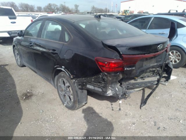3KPF24AD5ME307058 KIA Forte Lxs