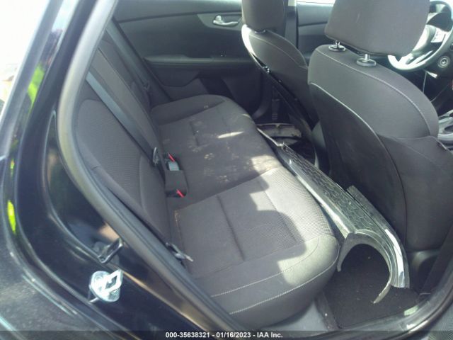 3KPF24AD5ME307058 KIA Forte Lxs
