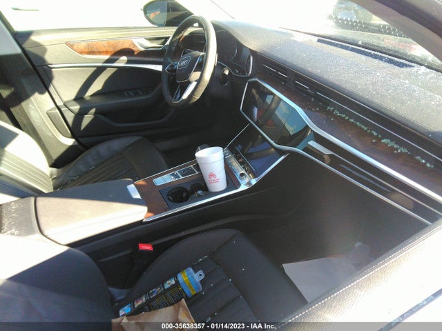 WAUK2AF2XKN068262 Audi A6 PREMIUM