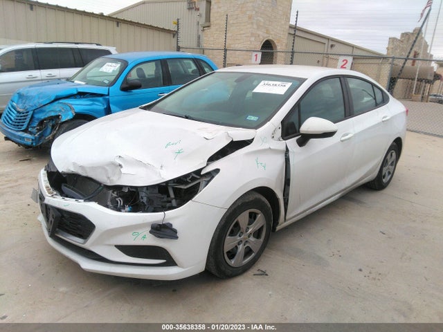 Chevrolet CRUZE LS 2017 1G1BC5SM6H7121348 Image 2