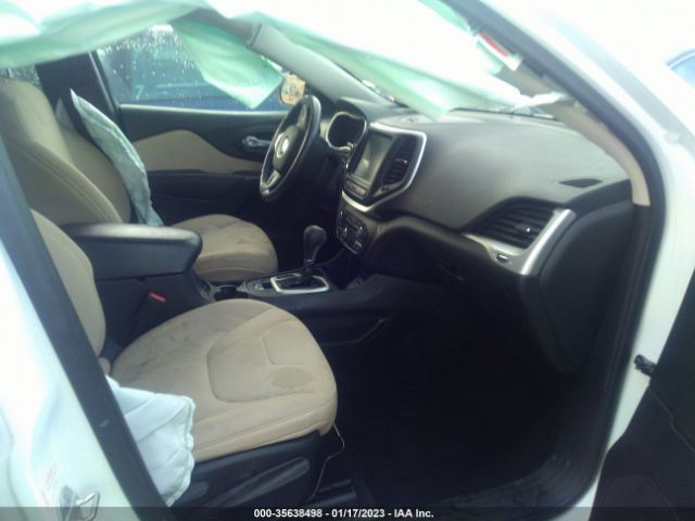 1C4PJLCBXFW542173 Jeep Cherokee Latitude