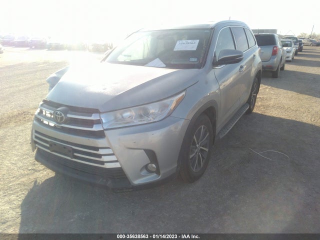 2017 Toyota Highlander, VIN: 5TDKZRFH1HS523181