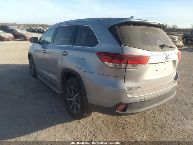 2017 Toyota Highlander, VIN: 5TDKZRFH1HS523181