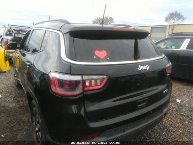 3C4NJCBB9JT205128 Jeep Compass Latitude